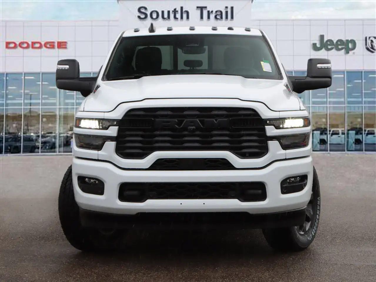 RAM 3500 снимка RAM 3500