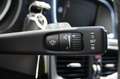 Volvo V40 T3 152PK Automaat Dynamic Edition Dealer onderhoud Zwart - thumbnail 11