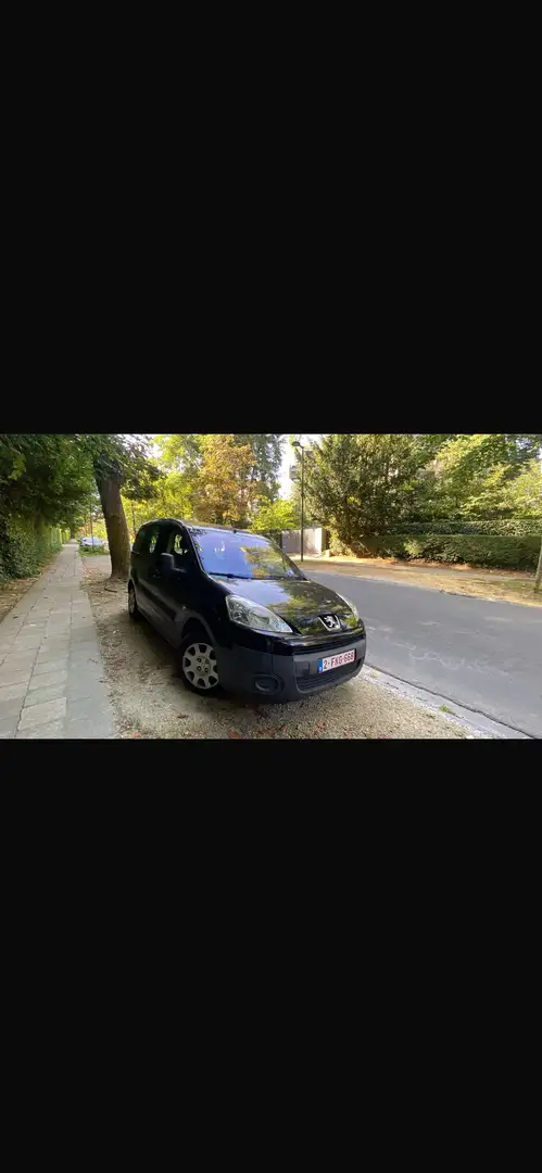 Peugeot Partner 1.8i Чёрный - 1