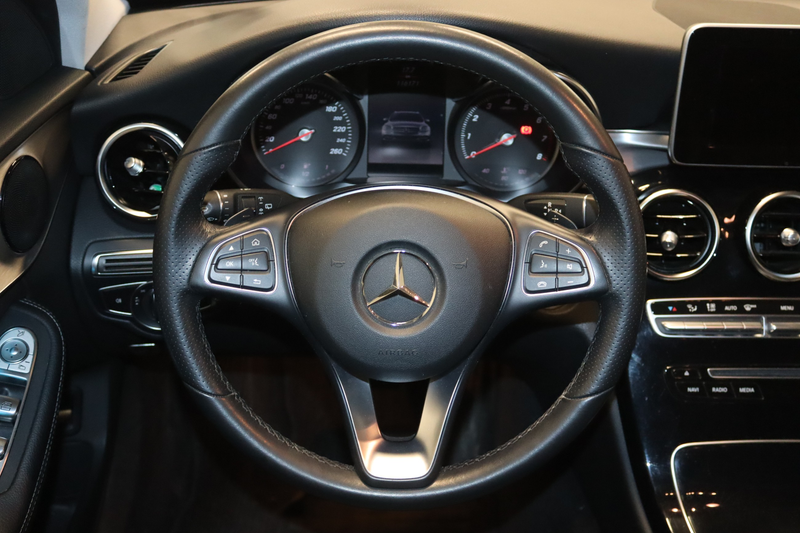 Mercedes-Benz C 180 T-Modell CGI Avantgarde Navi-AHK-SHZ-LED- — photo 5