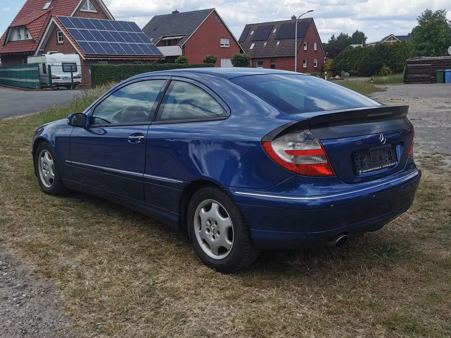 Mercedes-Benz C 180 C 180 Kompressor Sportcoupe Automatik - 2