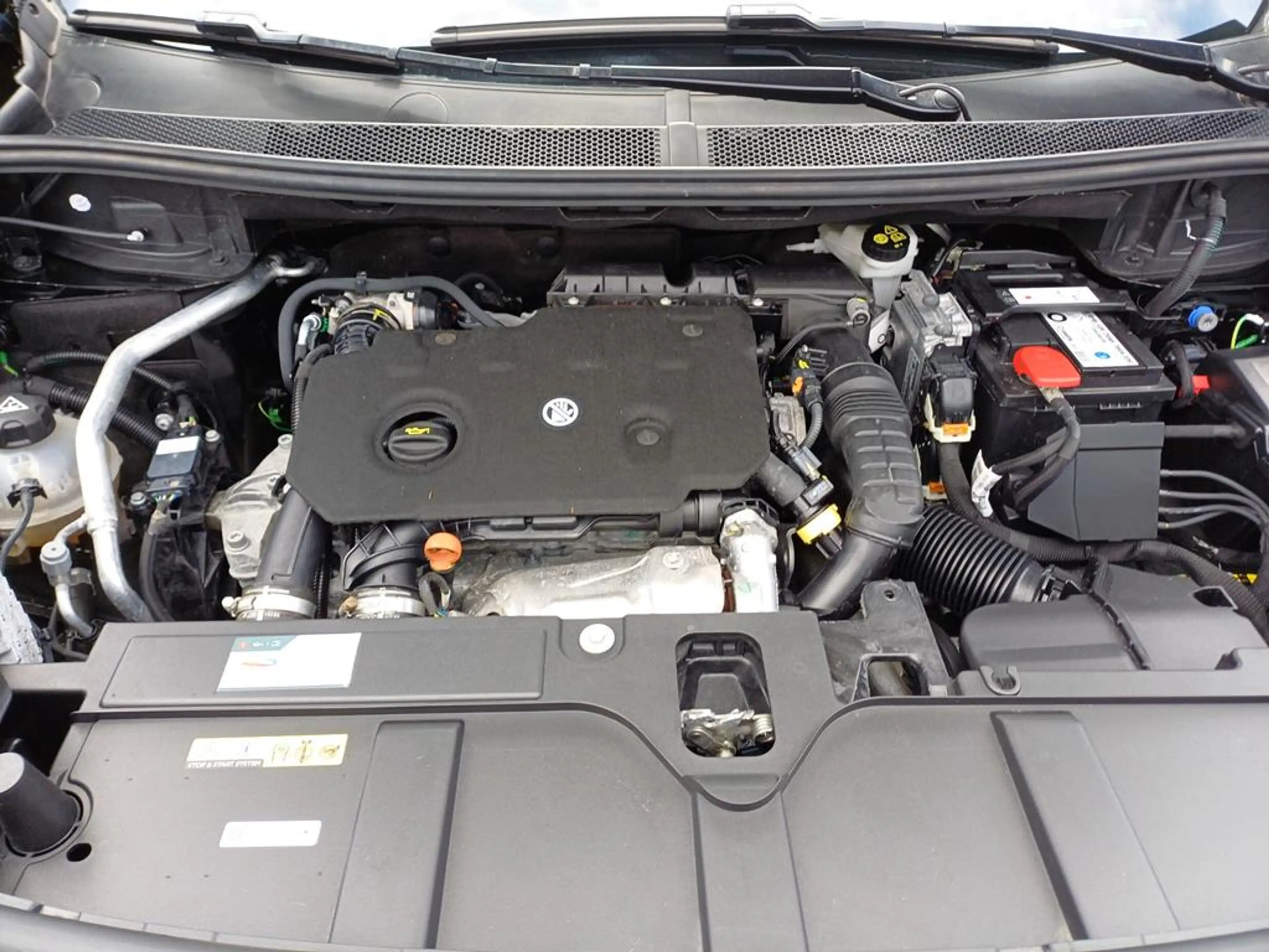 DS Automobiles DS 7 Performance Line+ Blue HDI 130 — photo 5