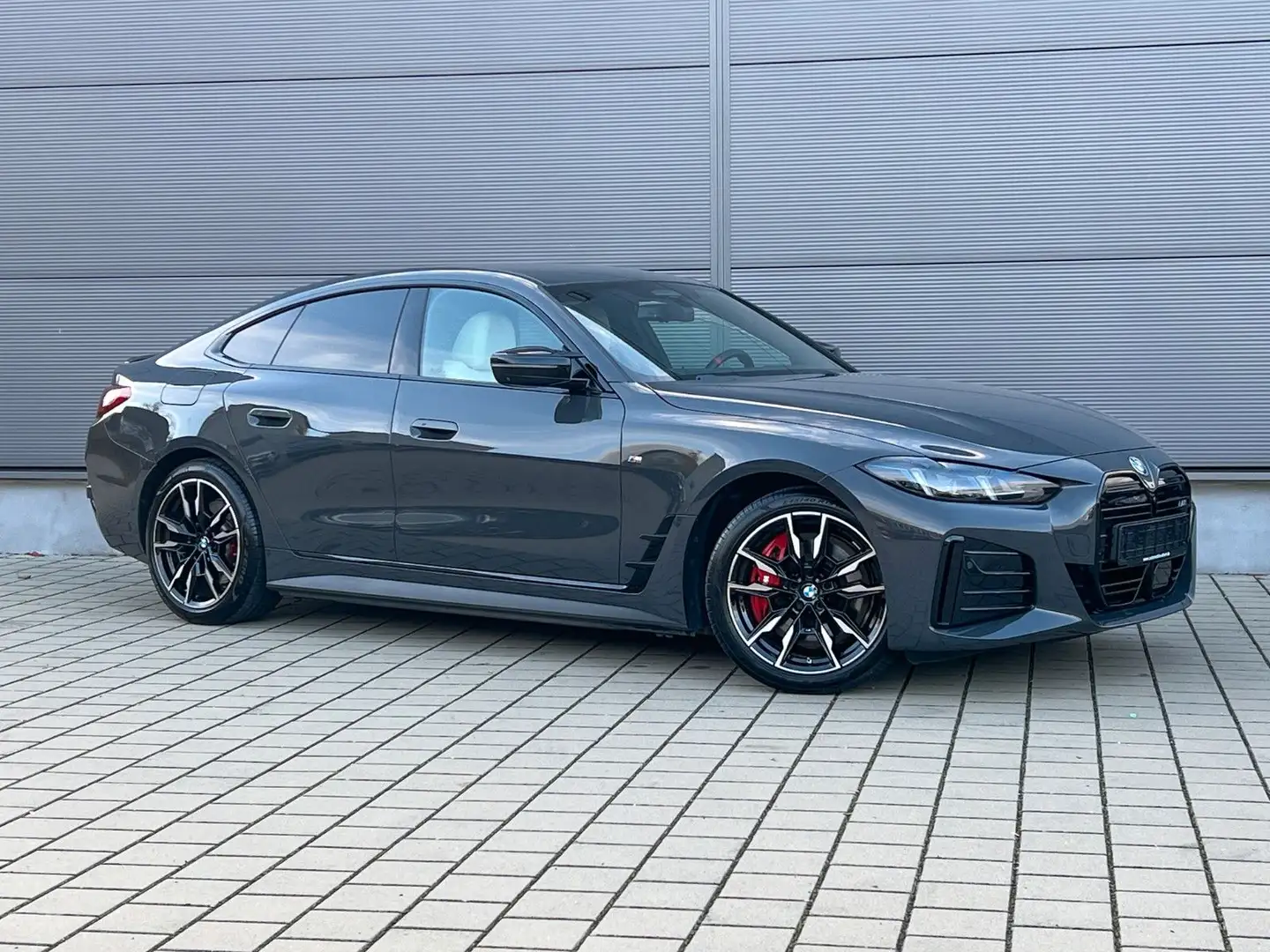 BMW i4 M50 Gran Coupe xDrive*H/K*360°*HUD*DrivAssPro Gris - 2