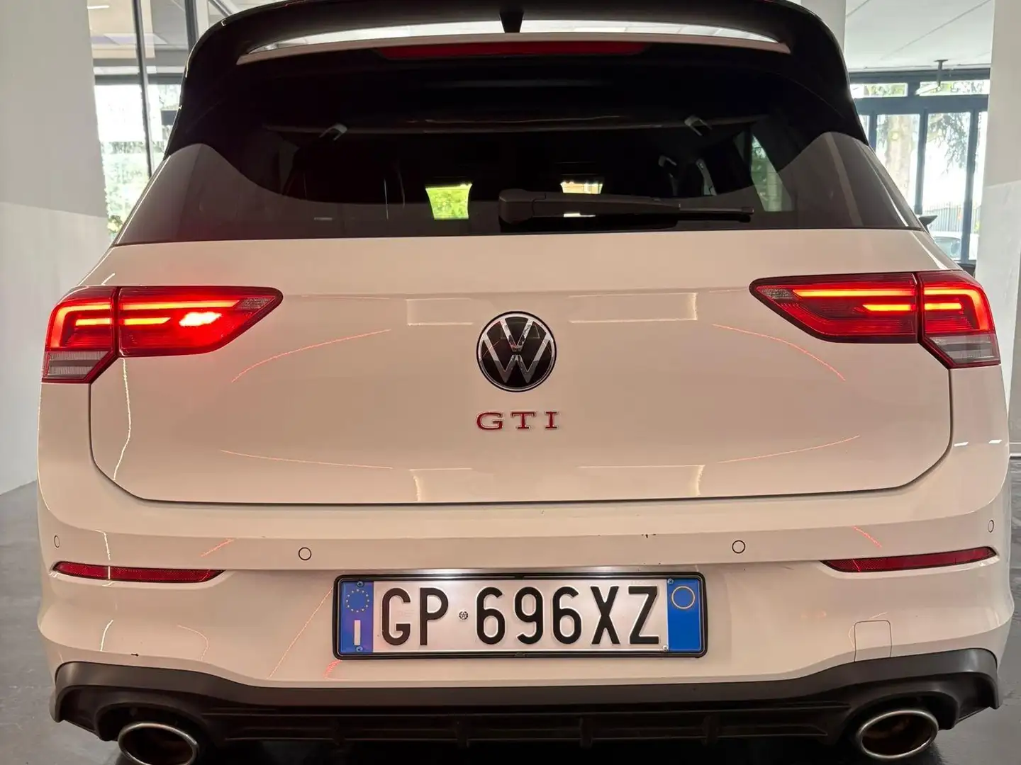 Volkswagen Golf GTI Golf 2.0 TSI GTI DSG Clubsport 45 Wit - 2