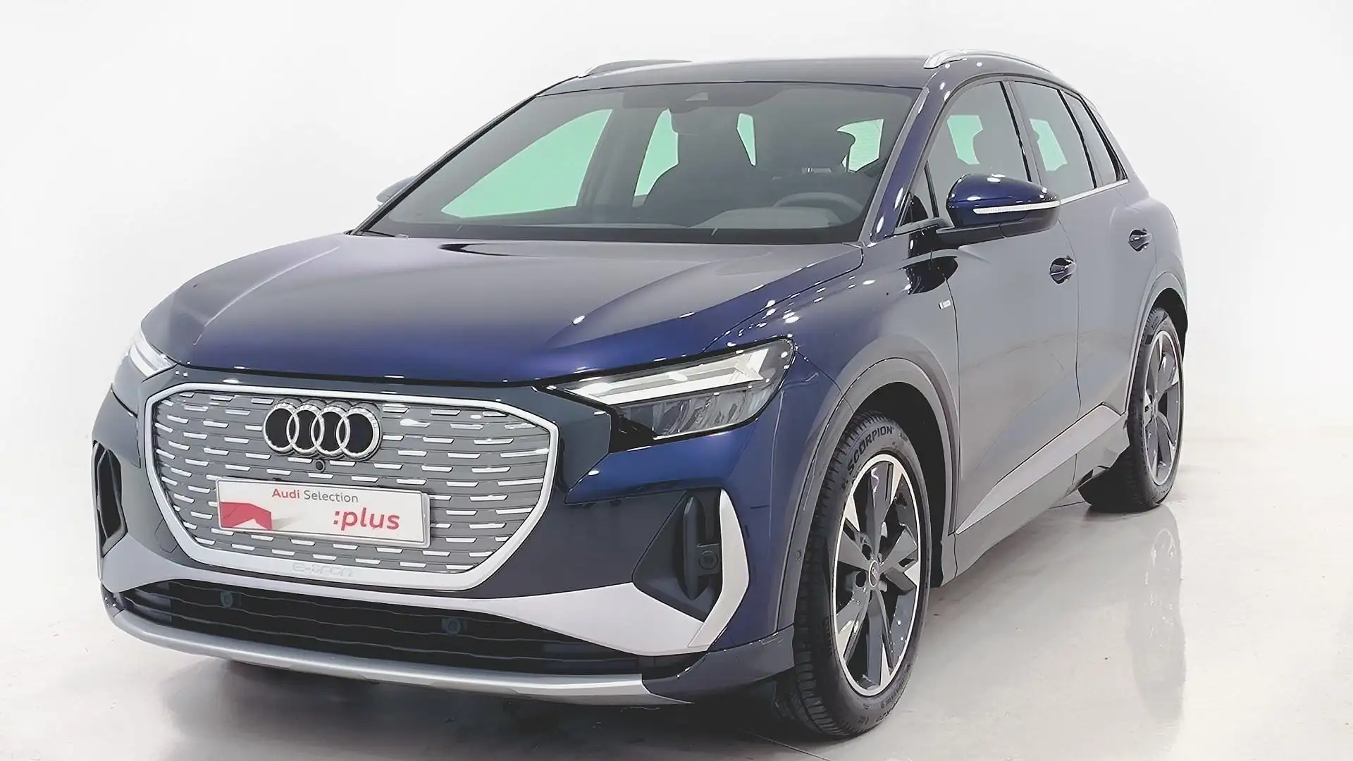 Audi Q4 e-tron 40 Advanced 82KWh Azul - 1