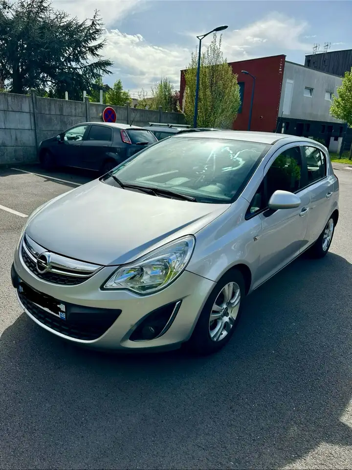 Opel Corsa 1.3 CDTI - 95 ch FAP Cosmo