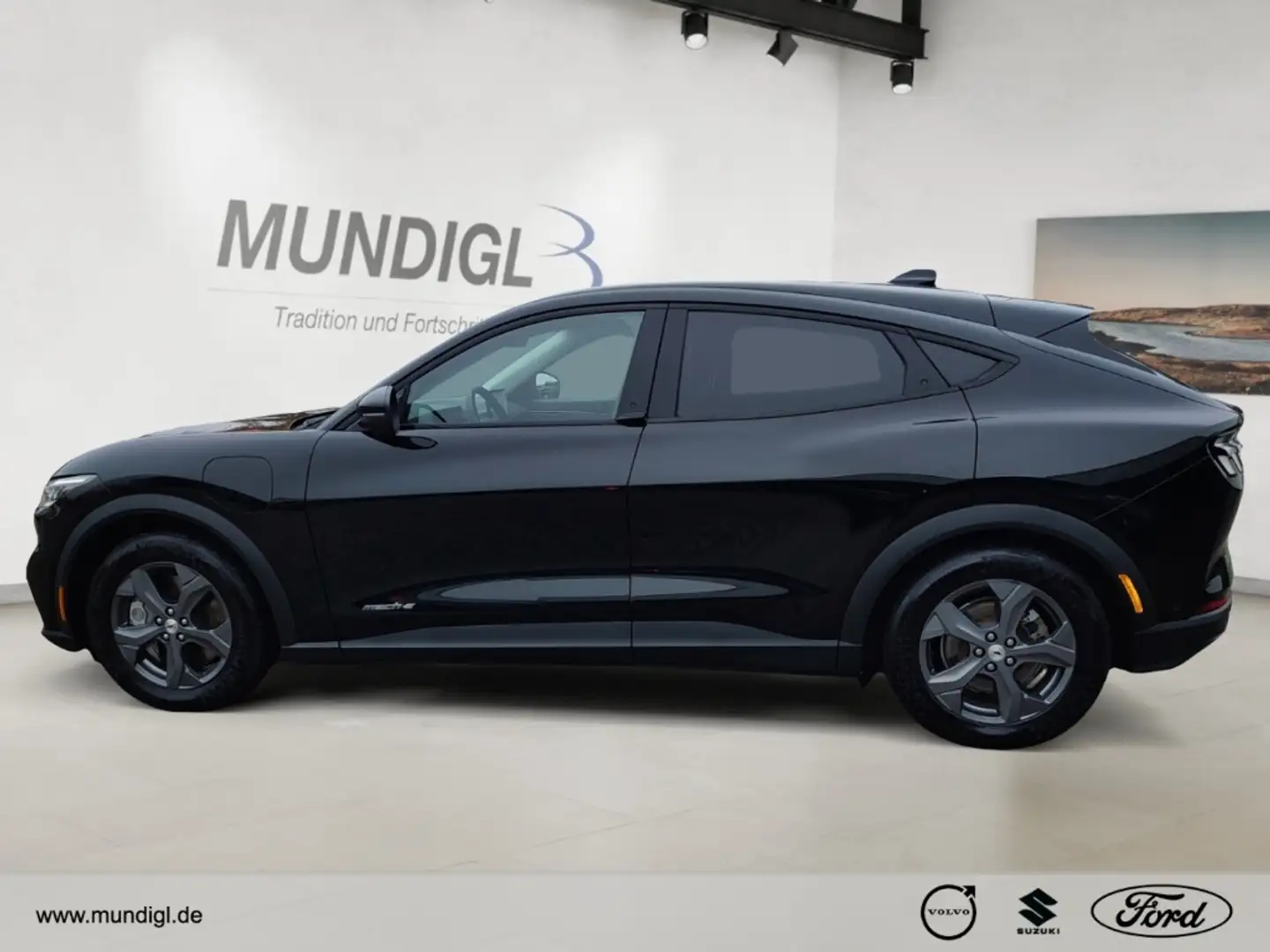 Ford Mustang Mach-E NAVI Klimaaut. ACC Autom. 360 RFK LRH SHZ Digitale Noir - 2