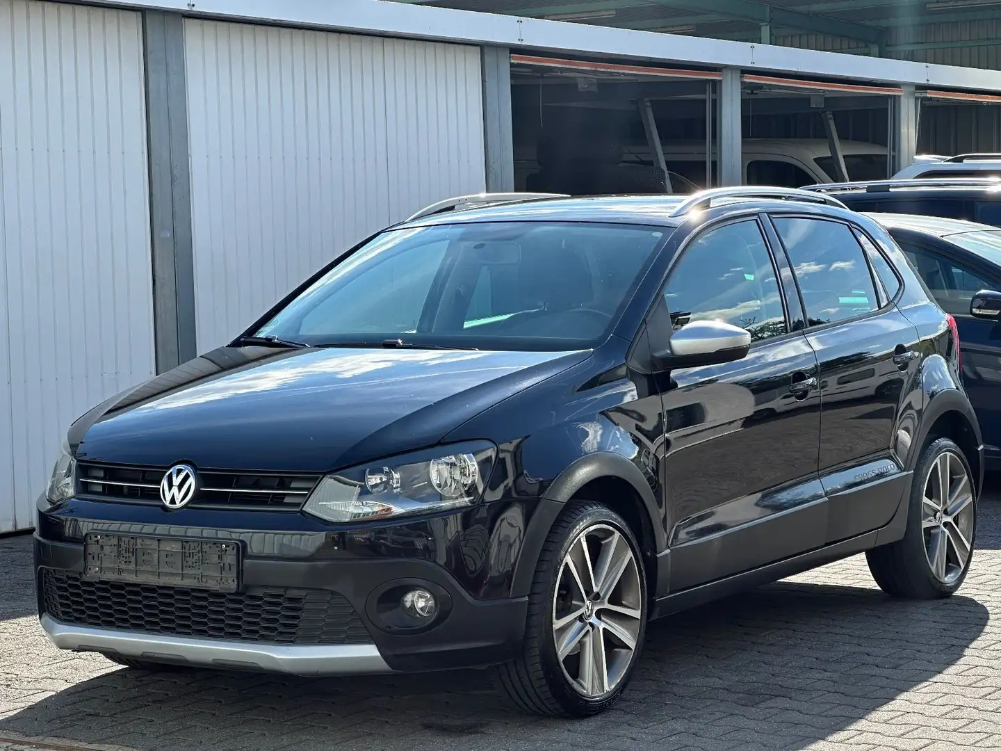 Volkswagen Polo 1.2 TSI CrossPolo Klima SHZ Noir - 1