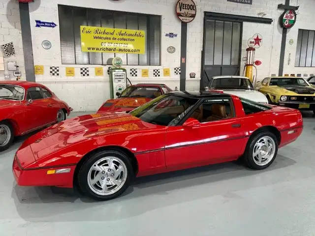 Chevrolet Corvette ZR1 de 1990 en stock en France