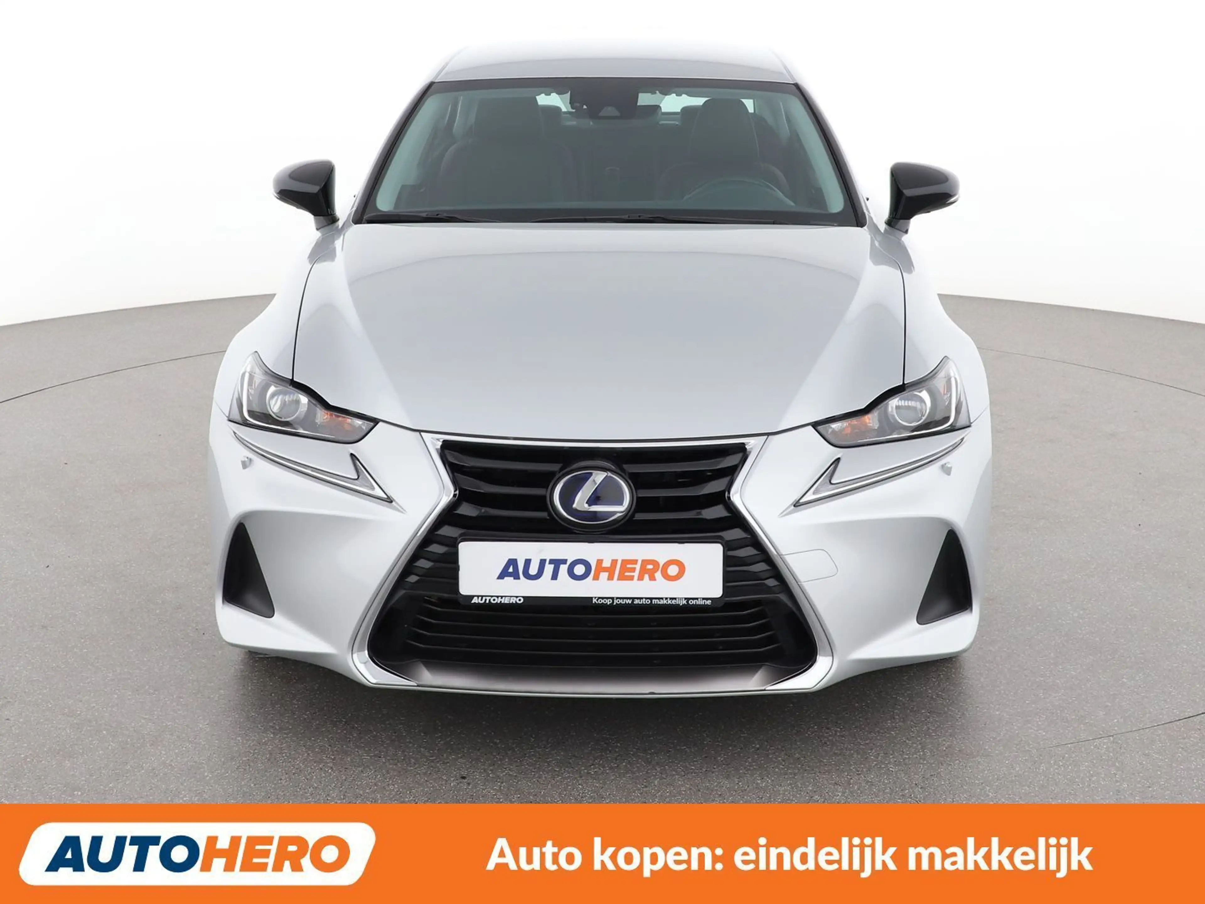 Lexus IS 300 IS 300h Sport Edition — photo 9