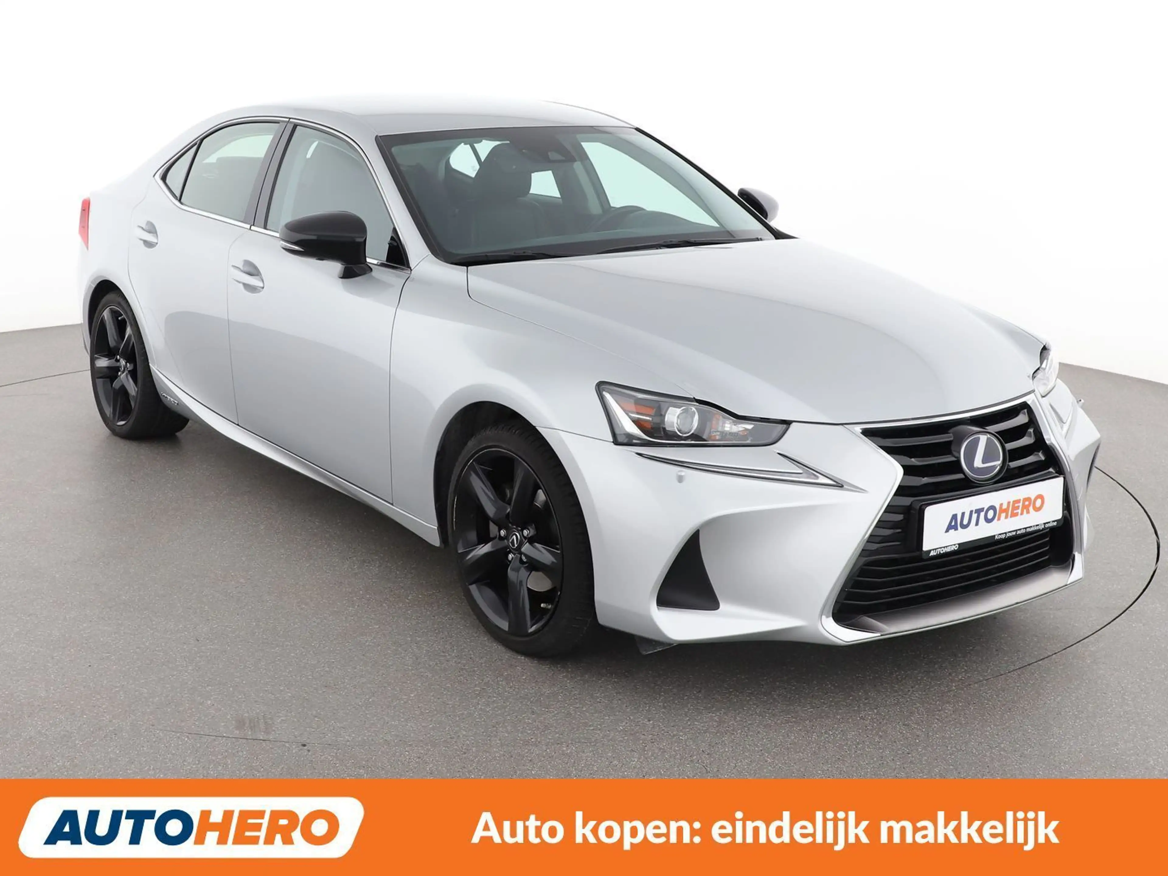 Lexus IS 300 IS 300h Sport Edition — photo 8