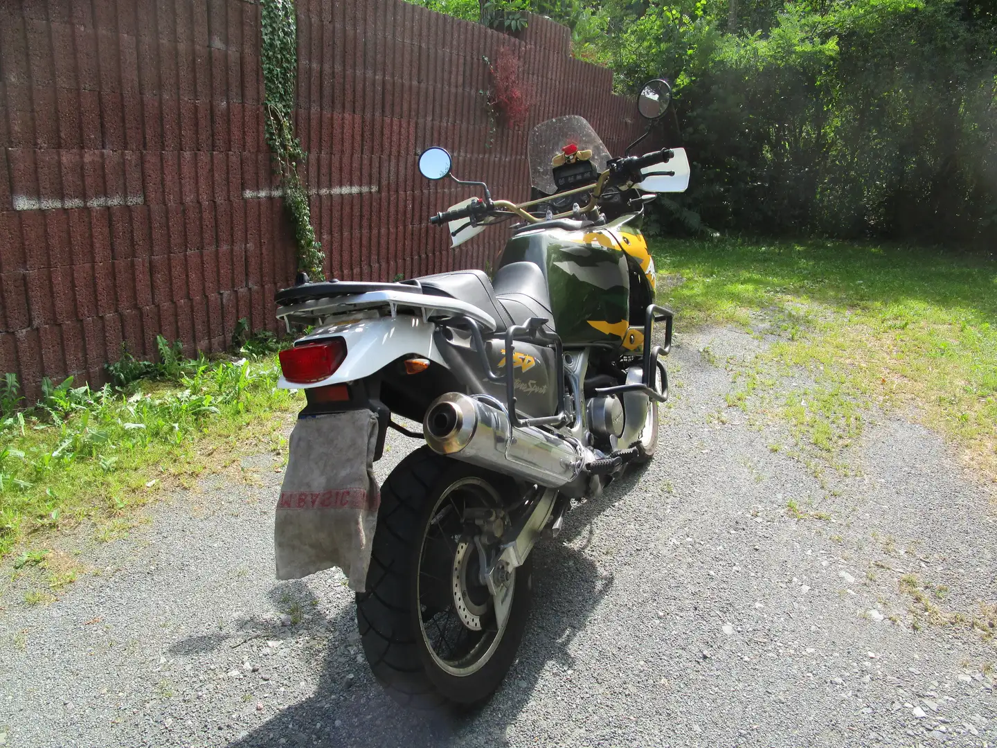 Honda XRV 750 Africa Twin RD 07 Grün - 2