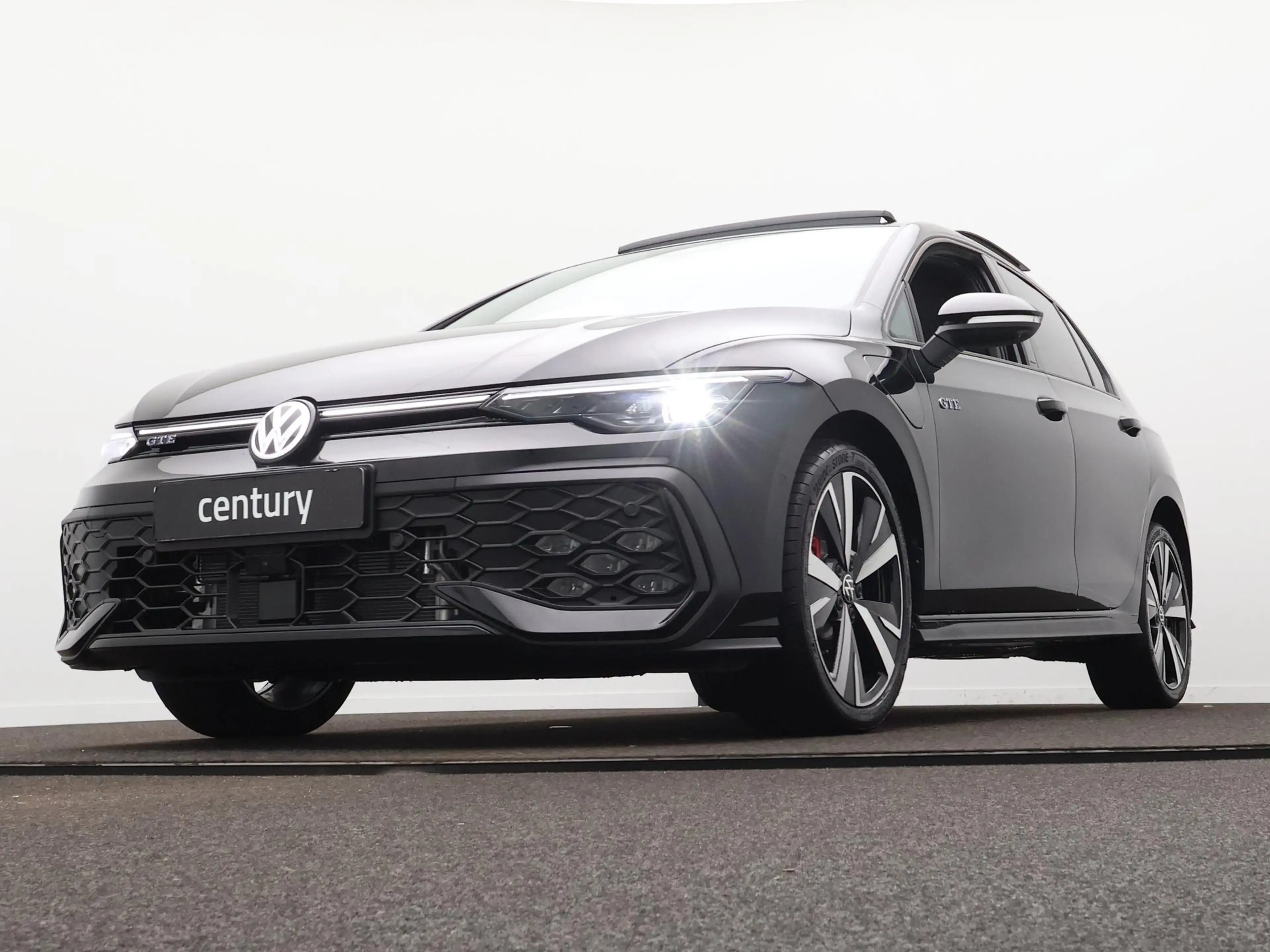 Volkswagen Golf GTE 1.5 eHybrid 272pk Panoramadak - Head up display - — photo 10