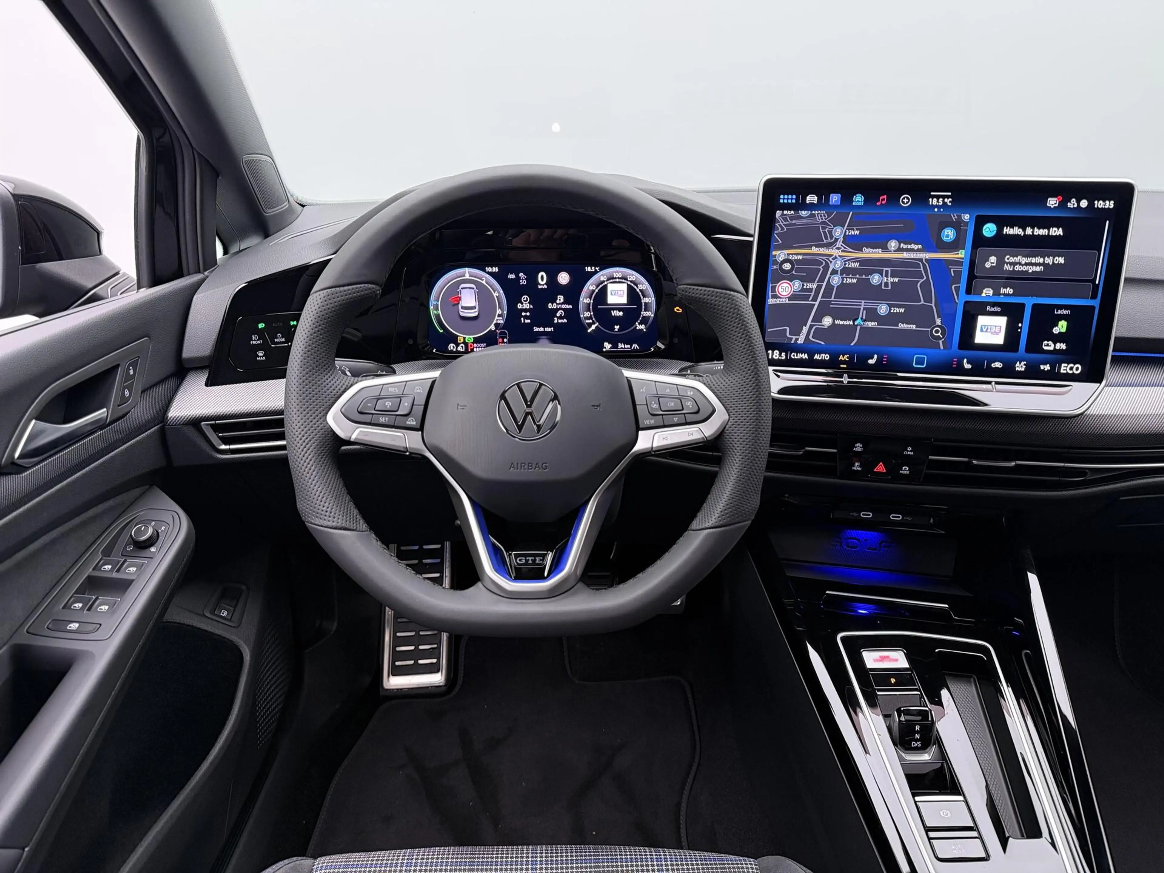 Volkswagen Golf GTE 1.5 eHybrid 272pk Panoramadak - Head up display - — photo 14