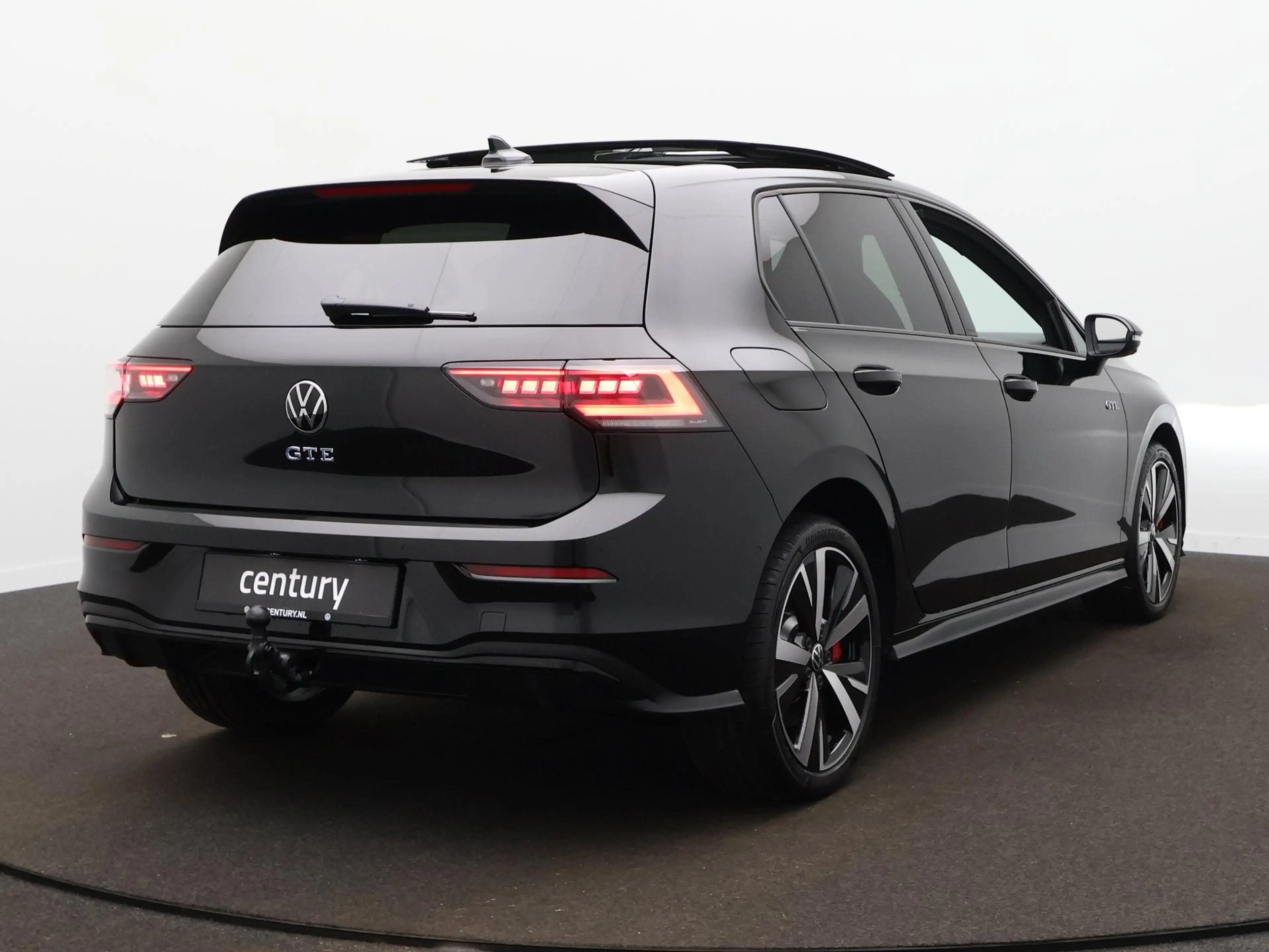 Volkswagen Golf GTE 1.5 eHybrid 272pk Panoramadak - Head up display - — photo 6