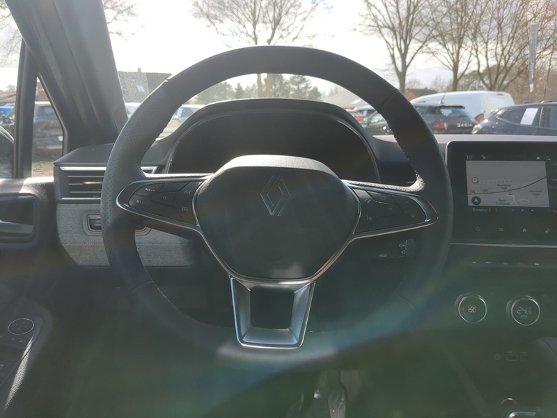 Renault Clio TCe 90 X-Tronic Techno LED+Navi+Winterpaket — photo 6