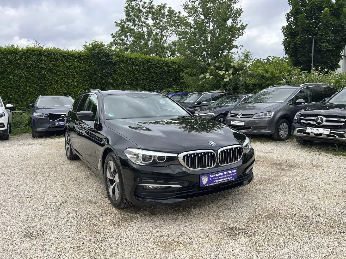 BMW 520 d Touring Aut. ACC+KAMERA+TOTWINKEL+LED+SPURAS. Zwart - 1