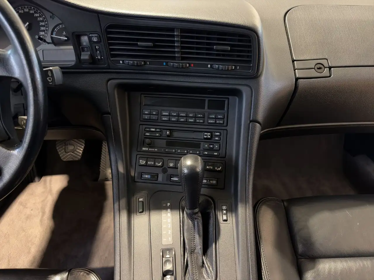 BMW 850, foto 10