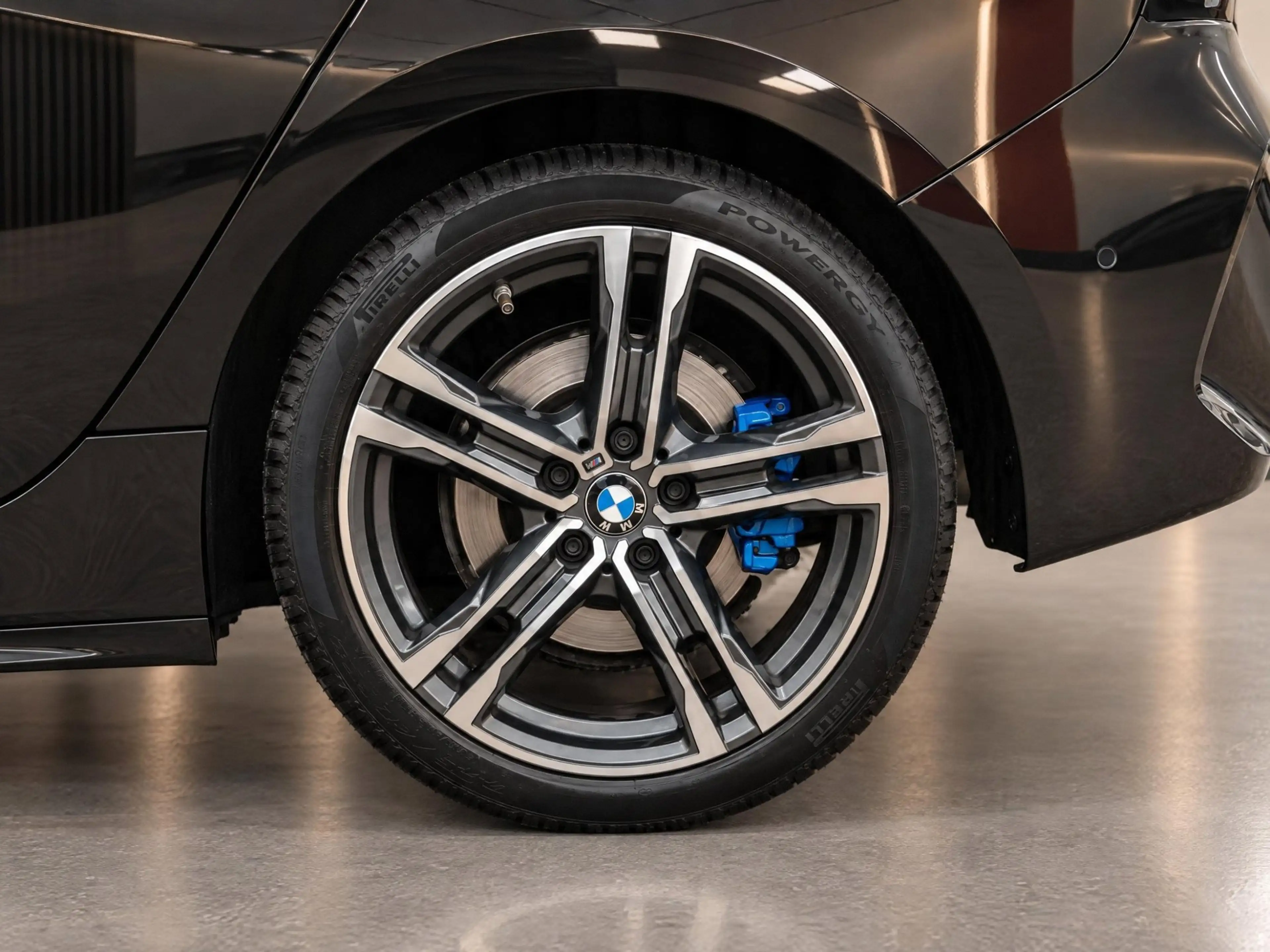 BMW 120 1-serie 120i High Executive | M-Sport Shadow | Pan — photo 13