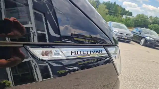 Volkswagen T6.1 Multivan TDI DSG 4MOTION ''Garantie'' Ansicht 17