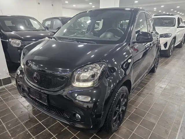 smart forFour IDENTITY BLACK EDITION PASSION 0.9 BENZ 90CV TWINAMIC