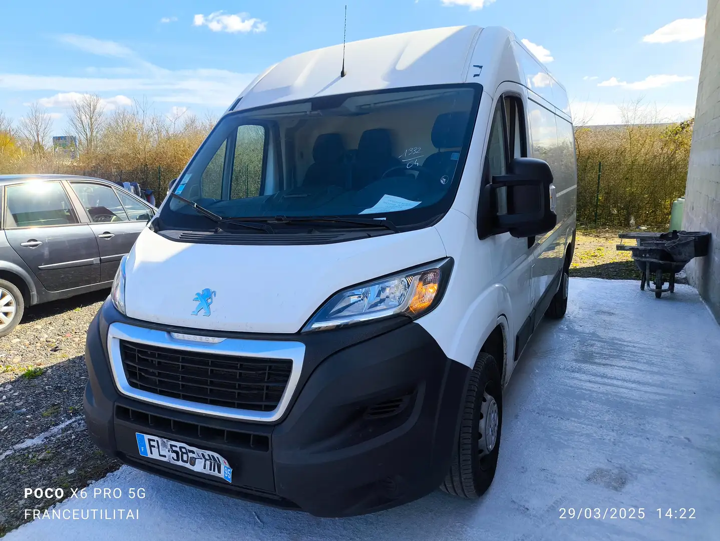 Peugeot Boxer BOXER TOLE 335 L2H2 2.2 HDi 120 PACK CD CLIM Blanc - 1