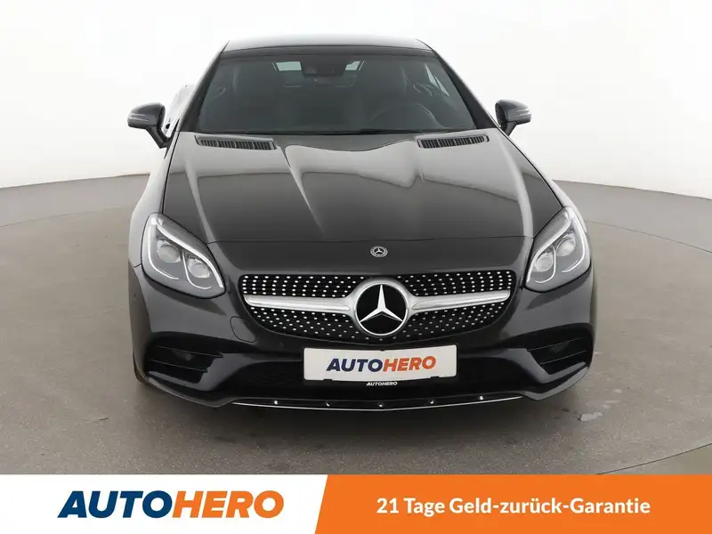 Annonce voiture d'occasion Mercedes-Benz SLC 300 - CARADIZE