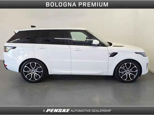 Land Rover Range Rover Sport view 6