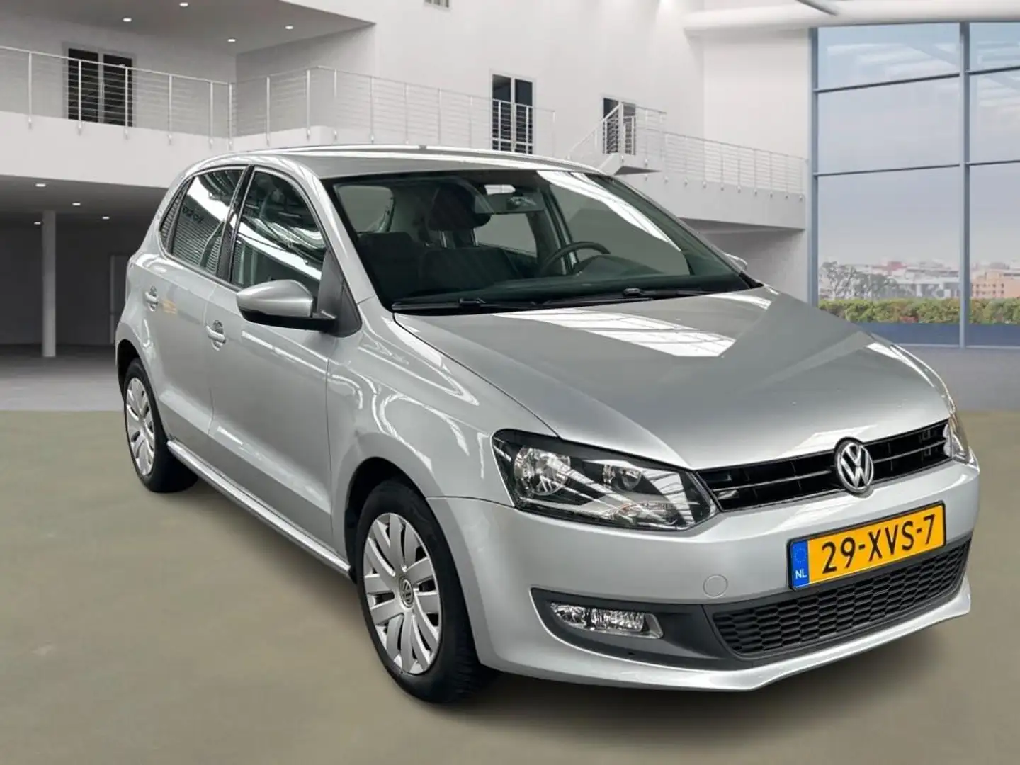 Volkswagen Polo 1.6 TDI BlueMotion Comfortline Grau - 2