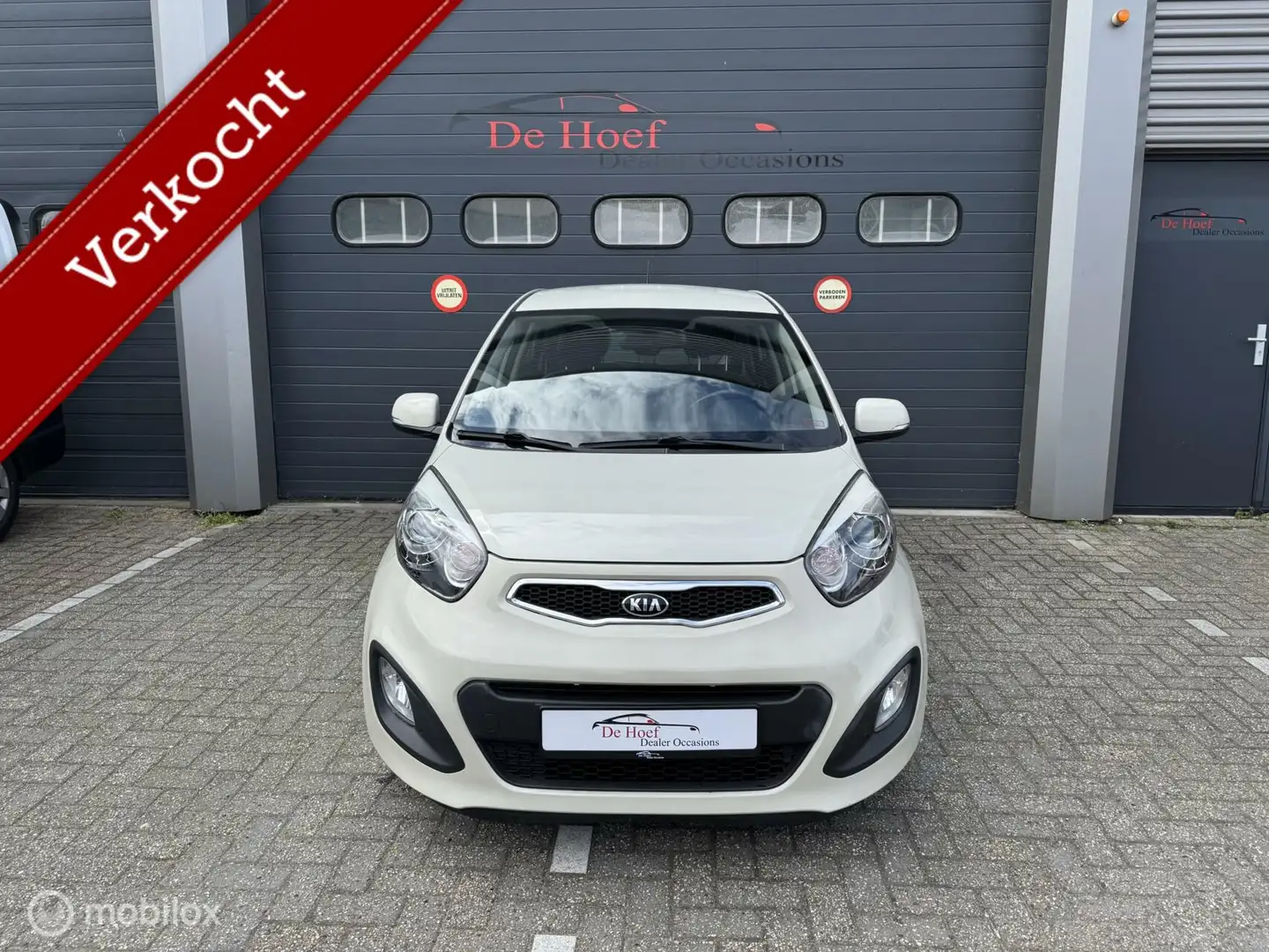 Kia Picanto 1.0 CVVT ISG Super Pack ✓CarPlay✓Climate✓Nw APK Beige - 2