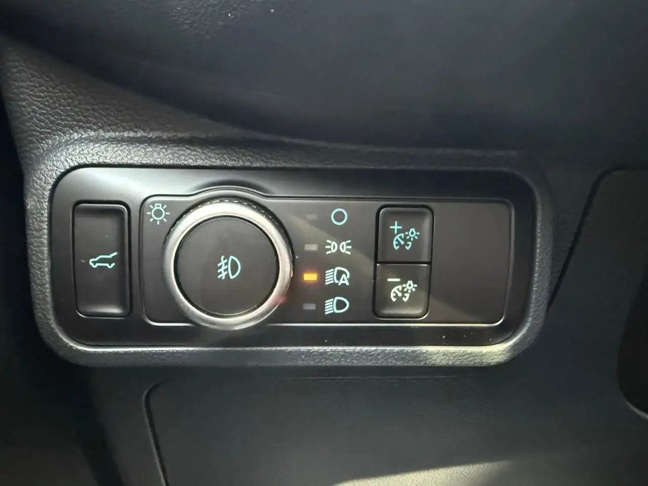 Ford Explorer fotografie Ford Explorer