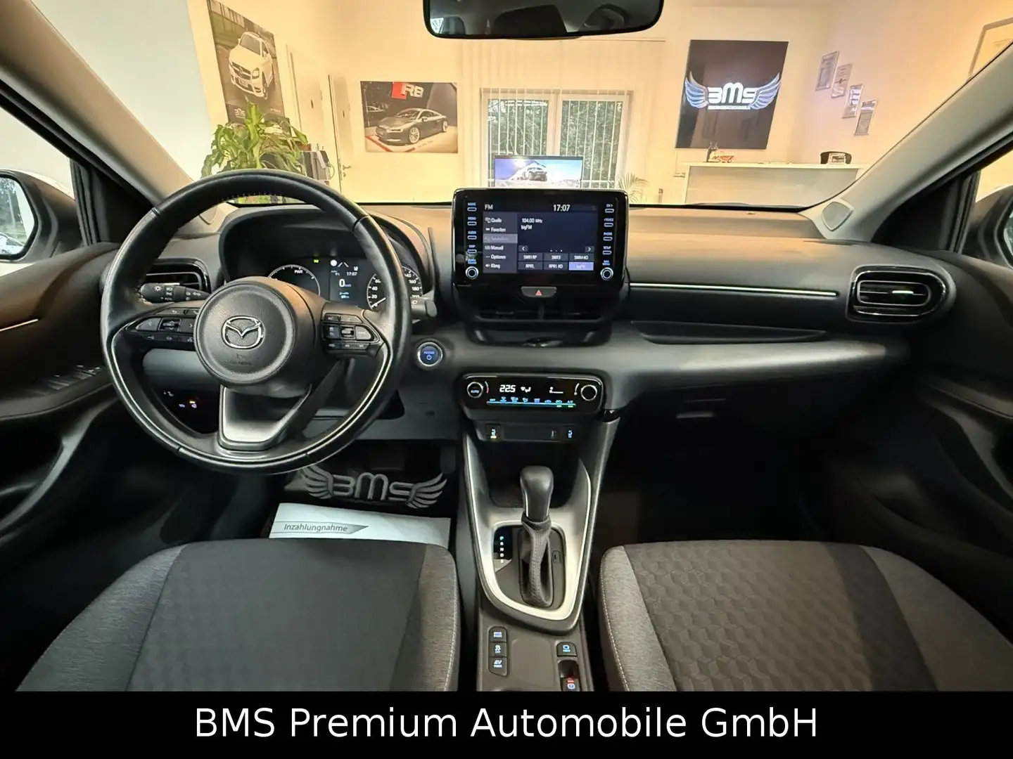 Mazda 2 Hybrid Lim. Agile Mazda Garantie Weiß - 2