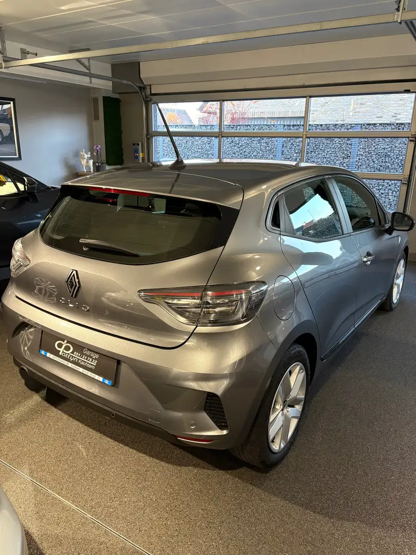 Renault Clio Clio TCe 90 EVOLUT,ZETELVERWARMING,ACHTERUITRIJCAM Grijs - 1