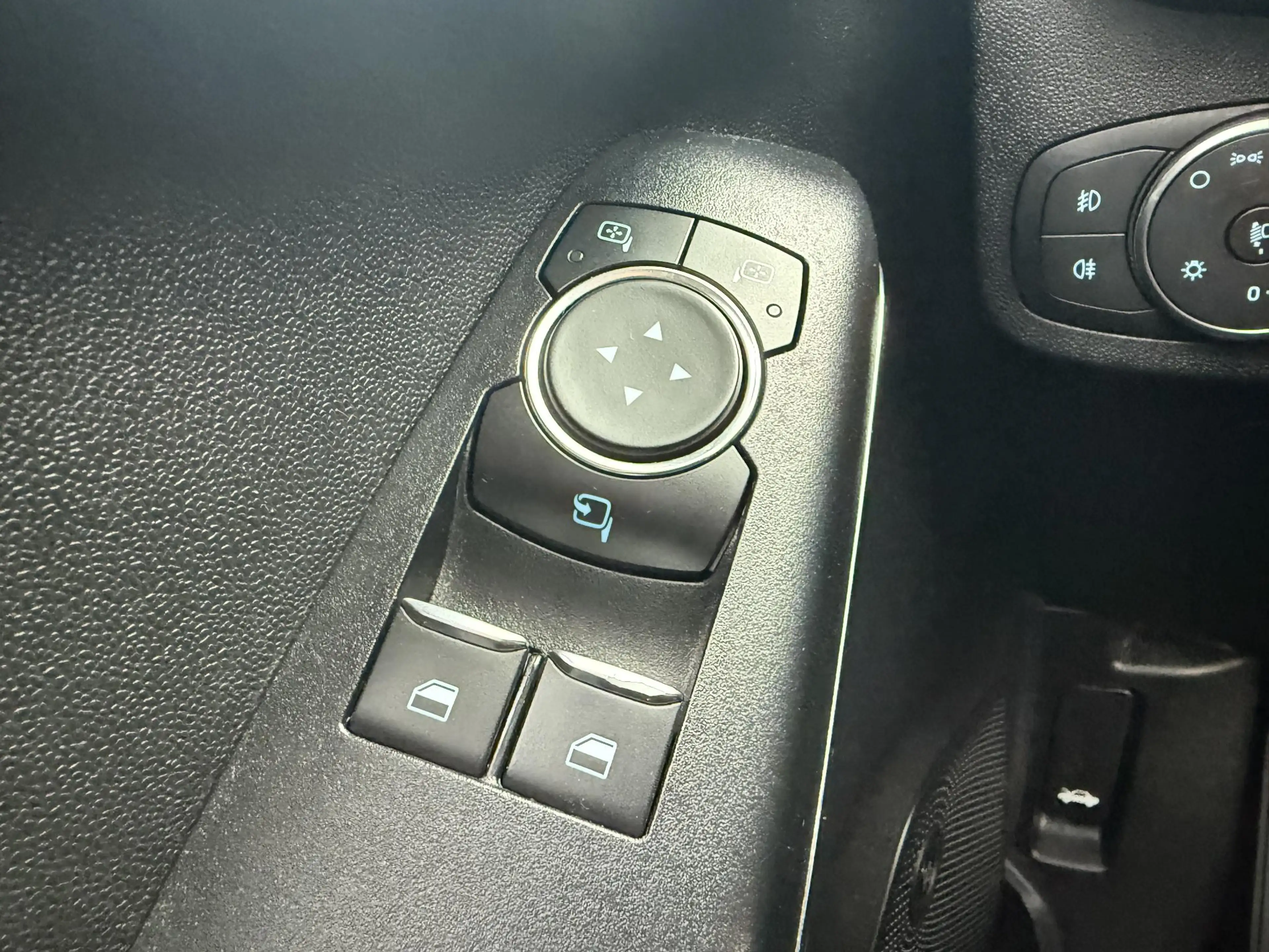 Ford Fiesta 1.0 EcoBoost Titanium *Winterpack & ACC* — photo 13