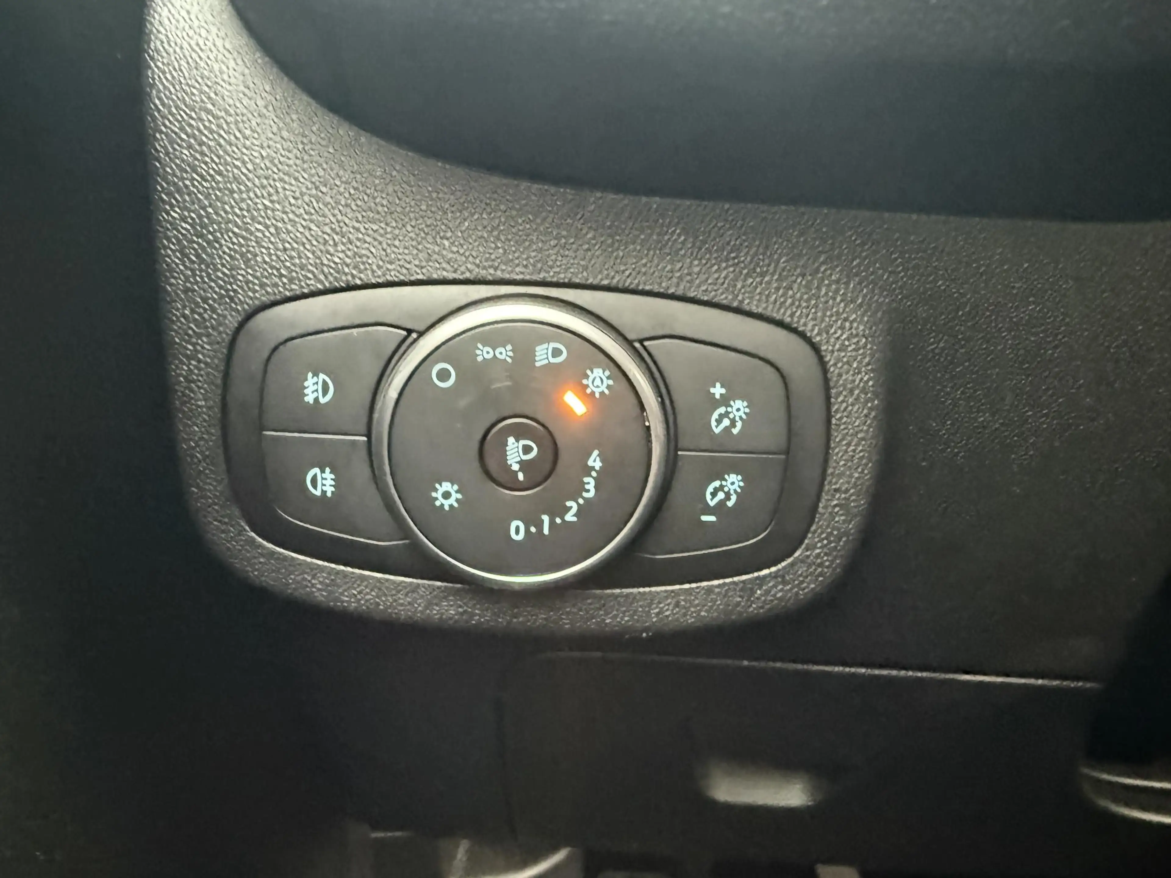 Ford Fiesta 1.0 EcoBoost Titanium *Winterpack & ACC* — photo 14