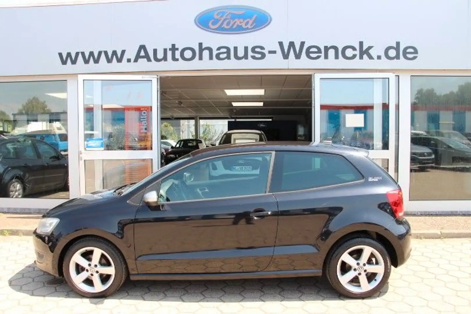 Volkswagen Polo V Black Edition*AUTOMATIK*KLIMA*SITZHEIZUNG Schwarz - 1