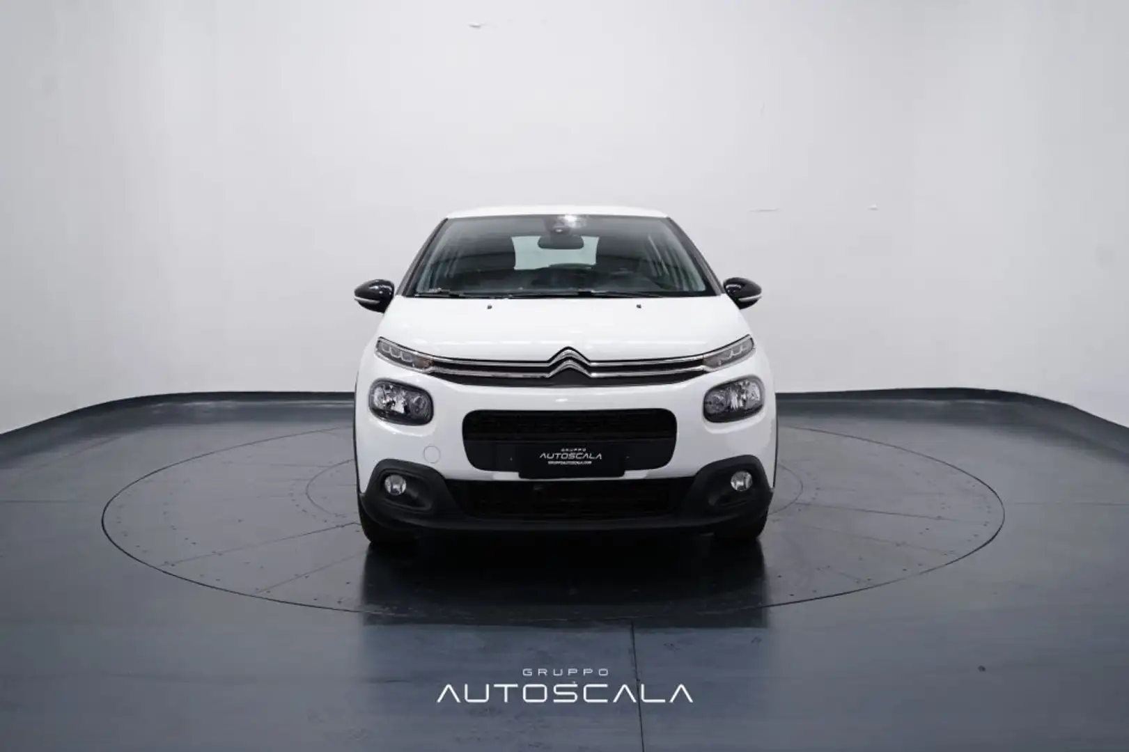 Citroen C3 1.2 PureTech 82cv S&S Business Bianco - 2