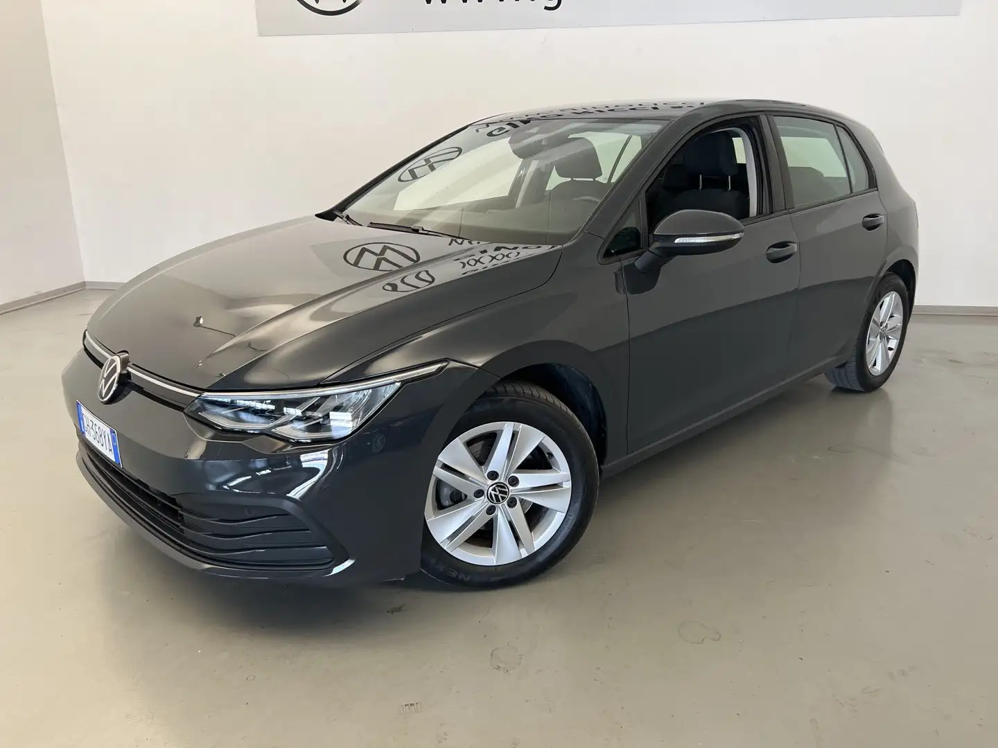 Volkswagen Golf 1.0 eTSI EVO DSG Life Grigio - 2