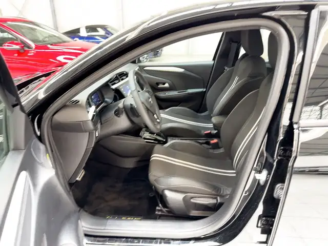 Opel Corsa view 8