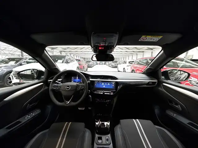 Opel Corsa view 9