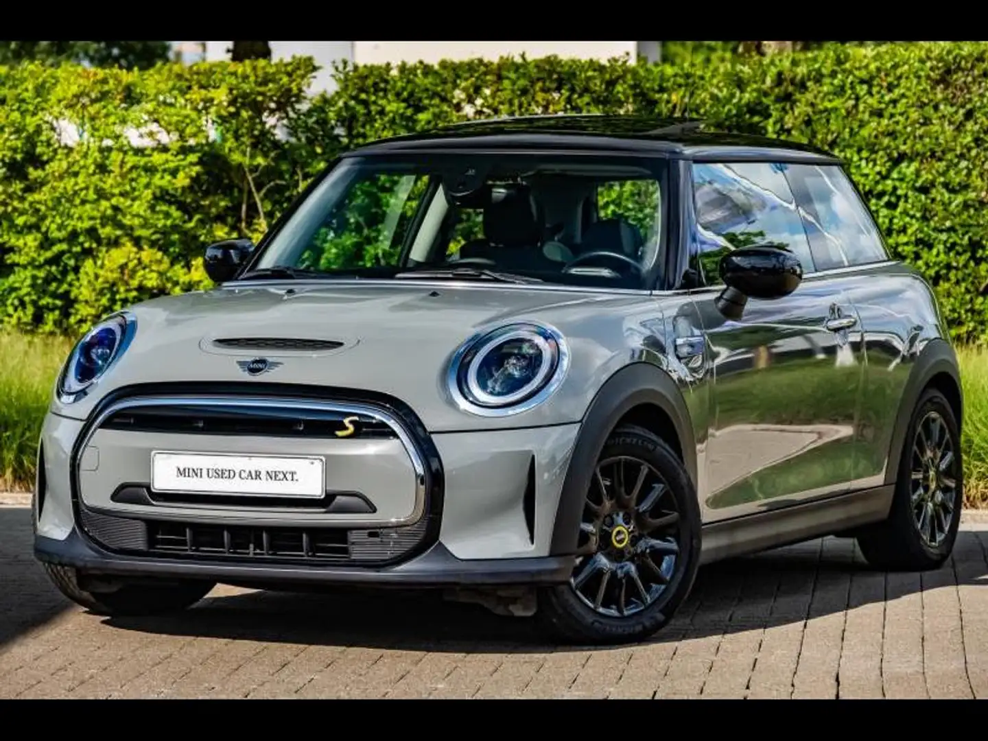 MINI Cooper SE Classic Grau - 1