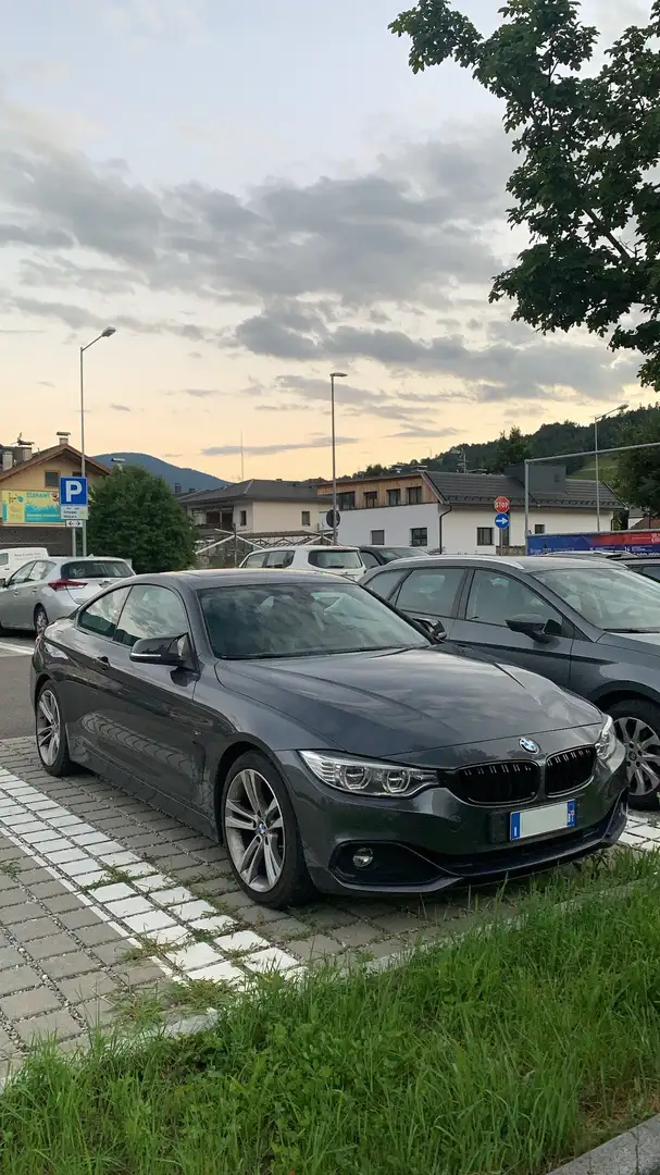 BMW 428 428i Coupe Sport-Aut. Sport Line Grau - 1