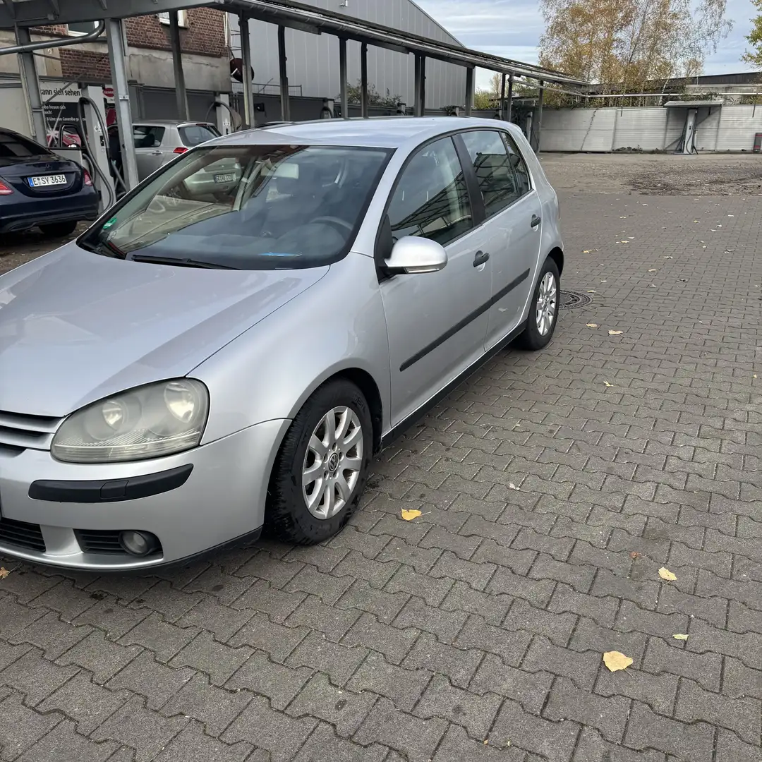 Volkswagen Golf 1.9 TDI Trendline - verhandelbar - 1