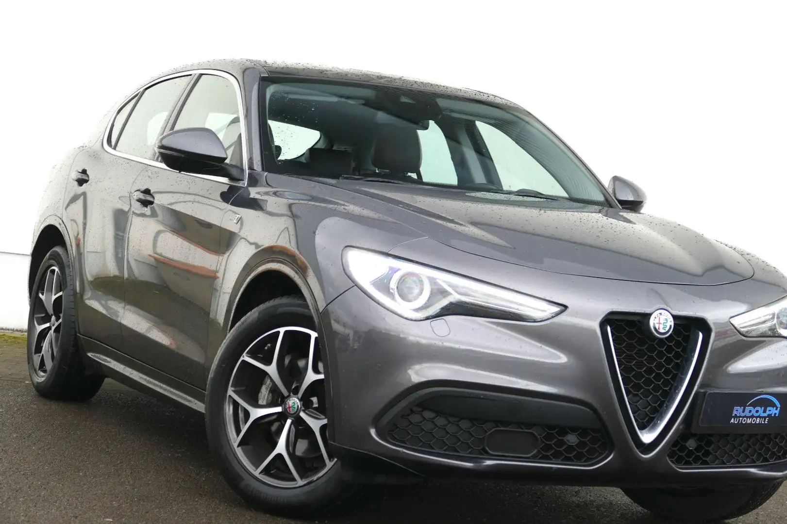 Alfa Romeo Stelvio Lusso Ti Q4 4x4 PANO ASSISTENZ GARANTIE Braun - 2