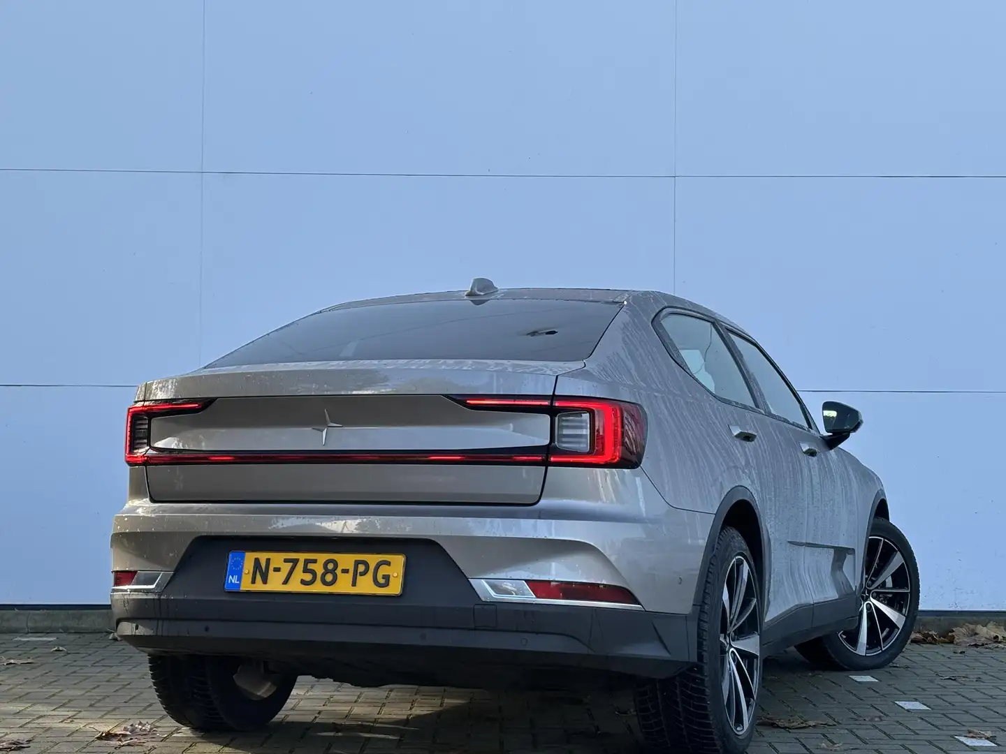 Polestar 2 Standard Range Single Motor 63kWh | 96,8% SOH | Pa Gris - 2