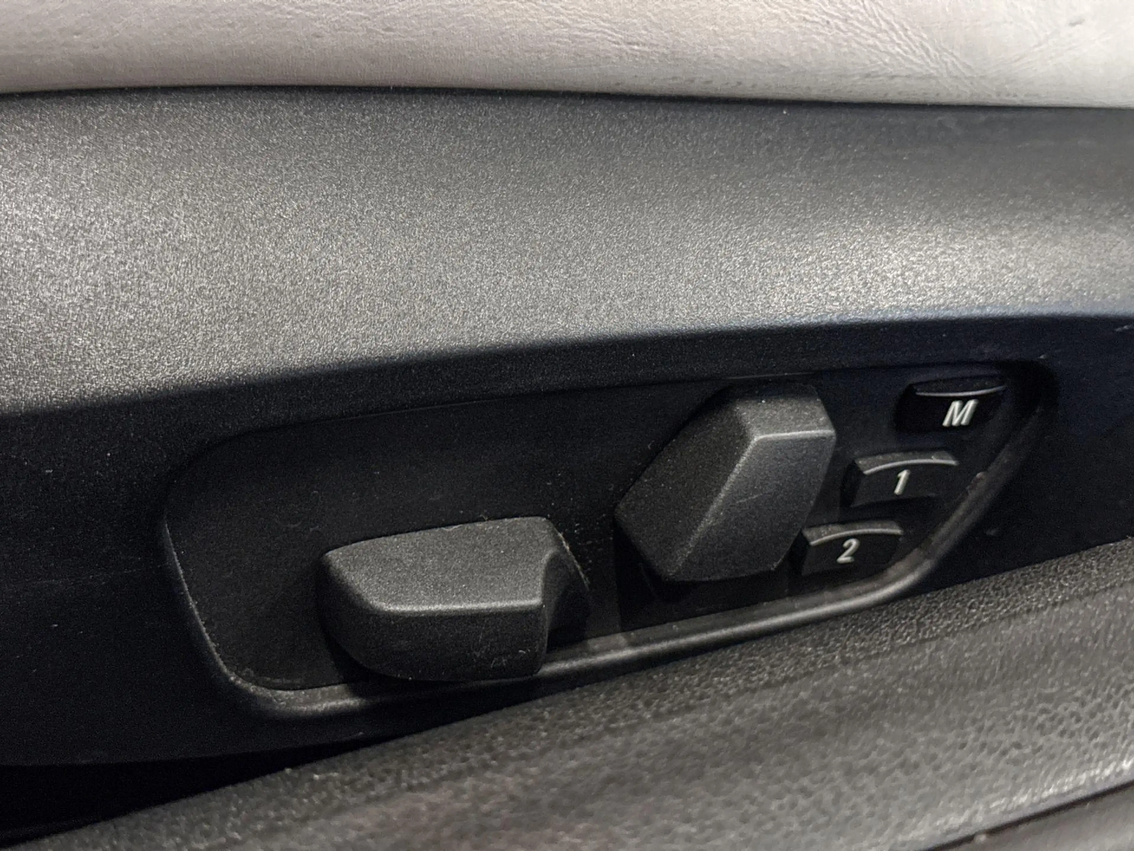 BMW Z4 sDrive35i Introduction — photo 20