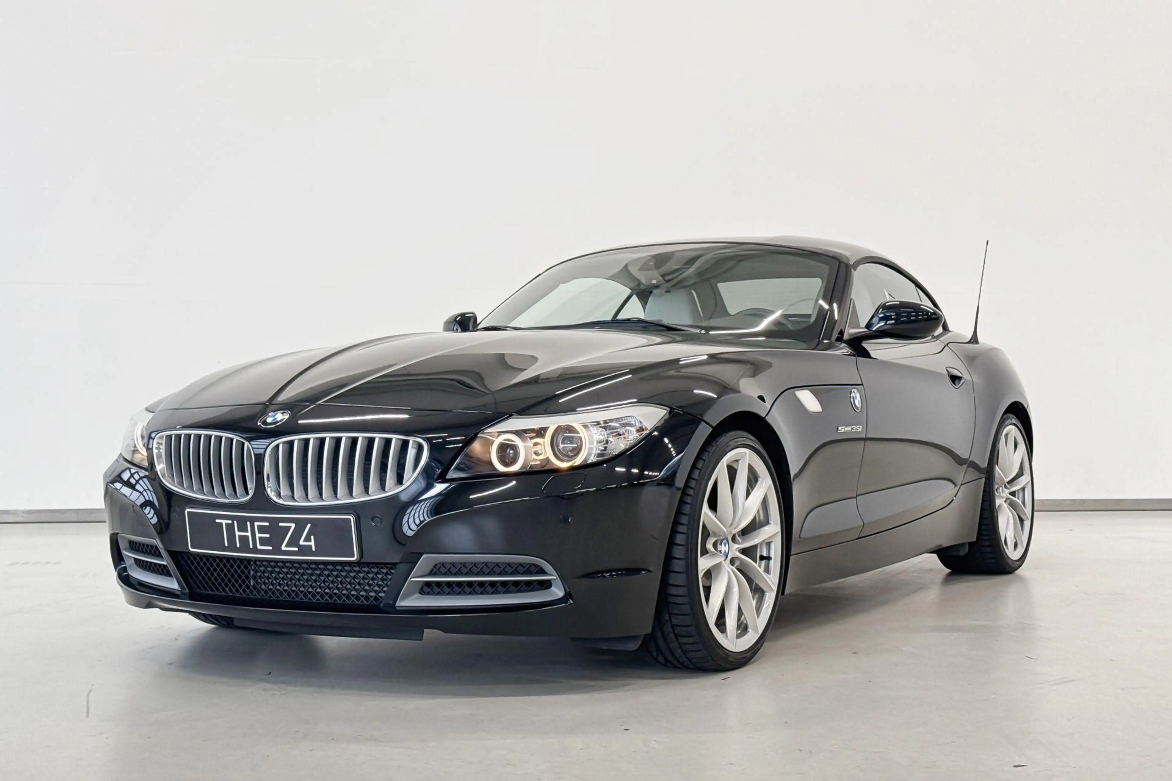 BMW Z4 sDrive35i Introduction — photo 17