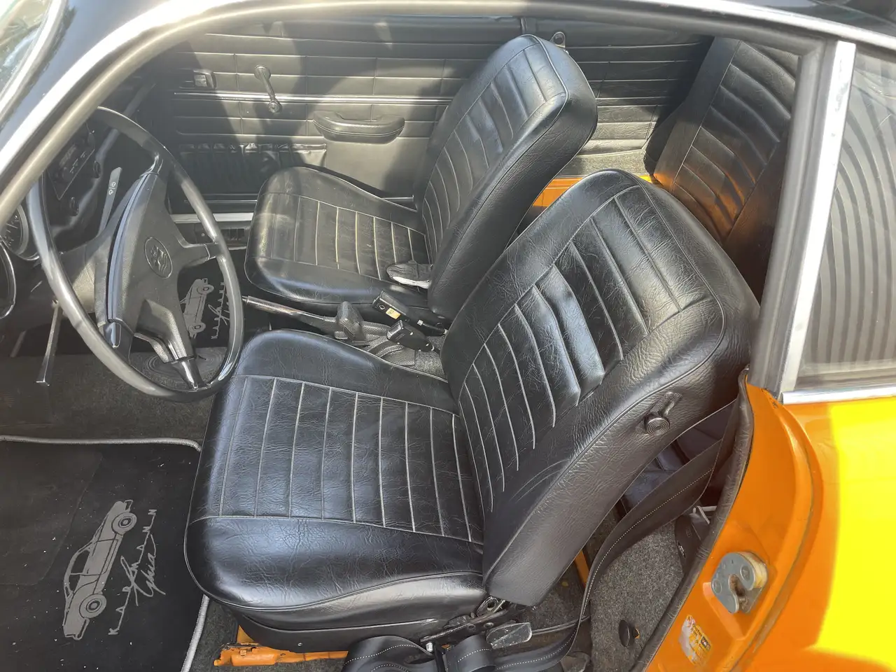 Volkswagen Karmann Ghia, foto 4