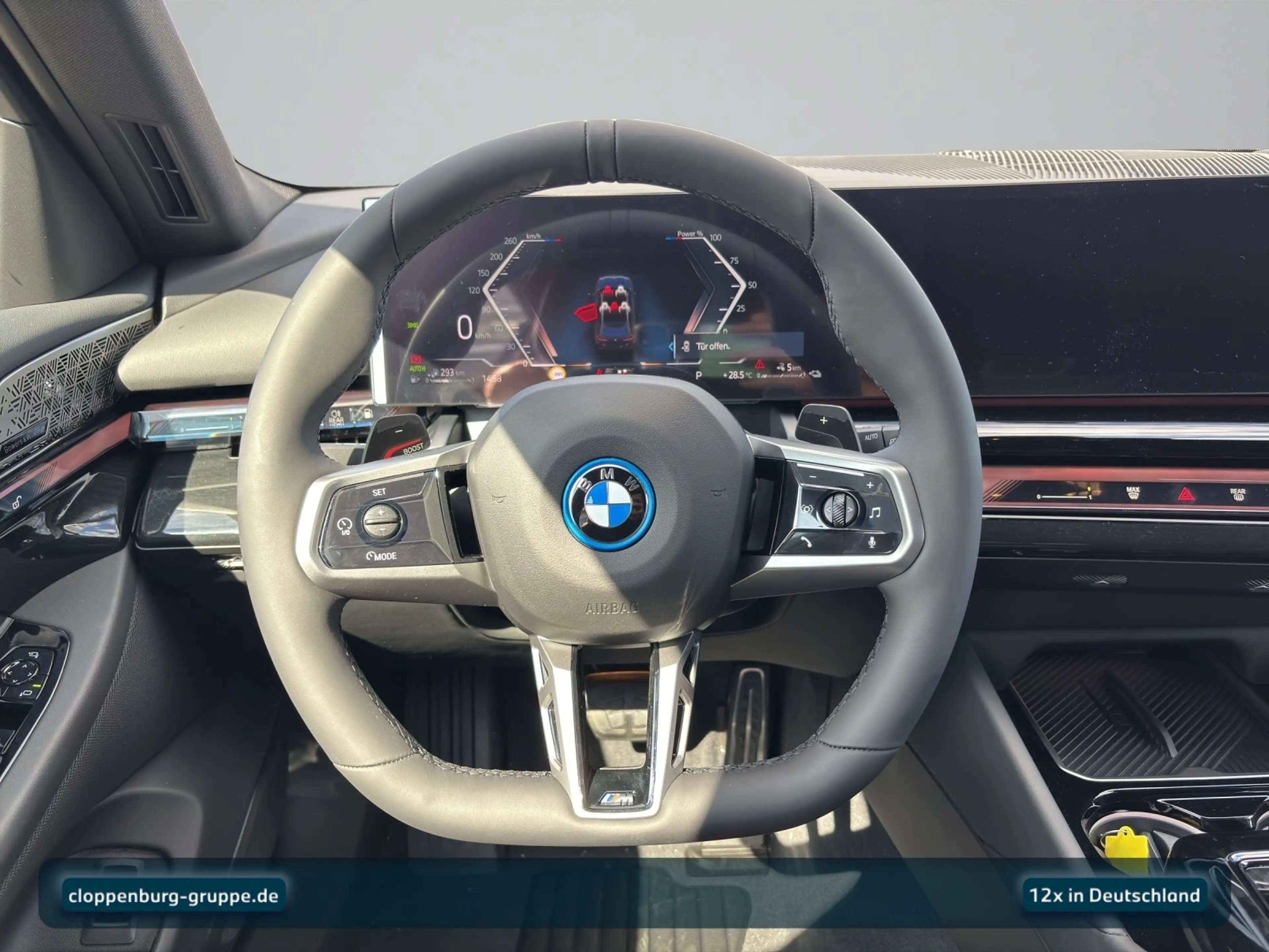 BMW 550 e xDrive Touring M Sportpaket Pro — photo 13