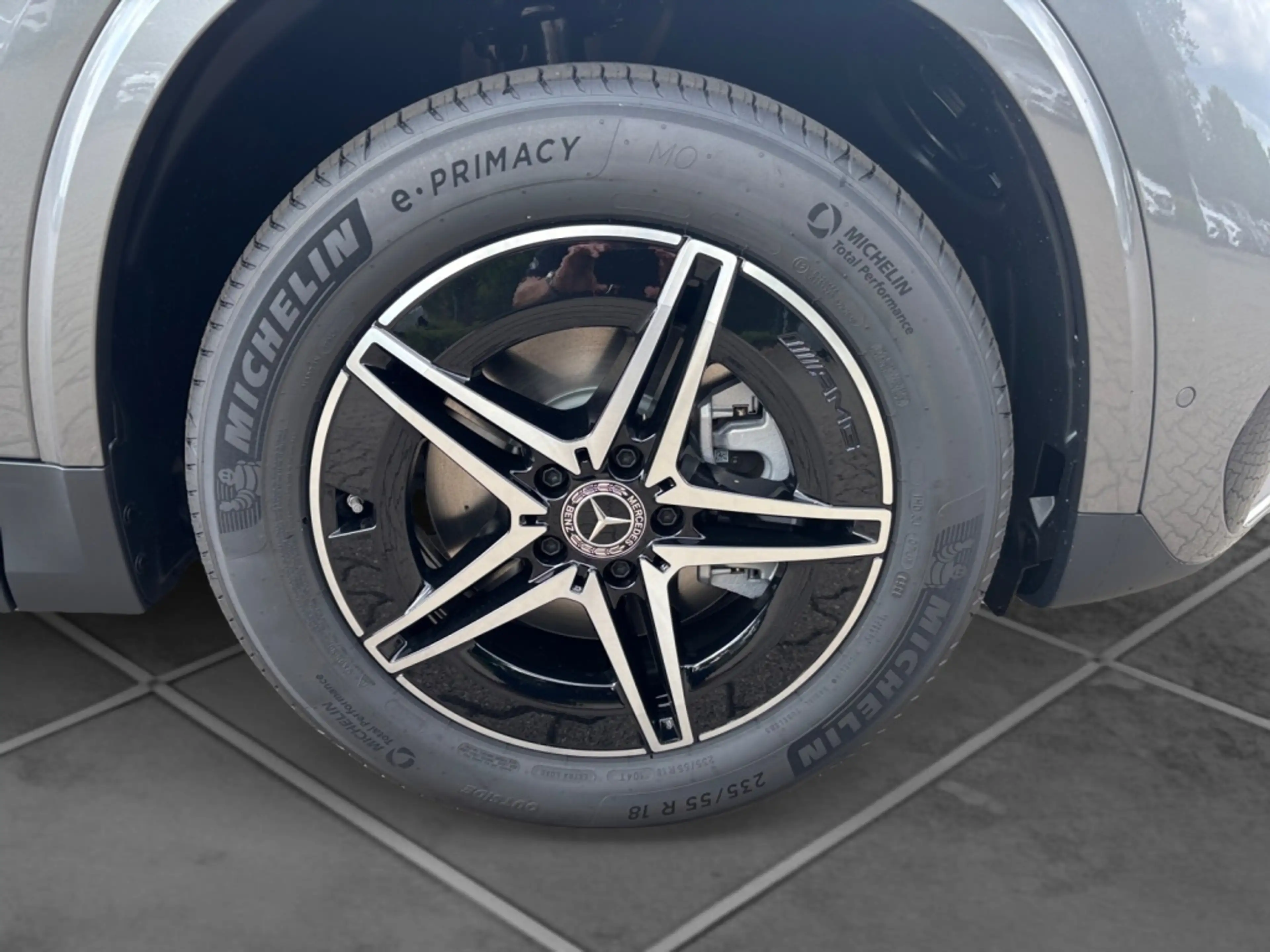 Mercedes-Benz EQA 250 + AMG*AHV*Soundsystem — photo 5